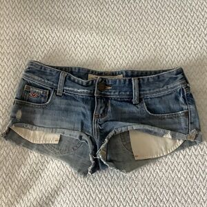 Y2K Hollister Women's Blue Denim Shorts